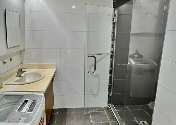 Cozy And Spacious 2 Bedroom Unit Себу