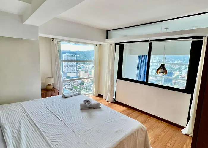 Апарт-отель Cozy And Spacious 2 Bedroom Unit